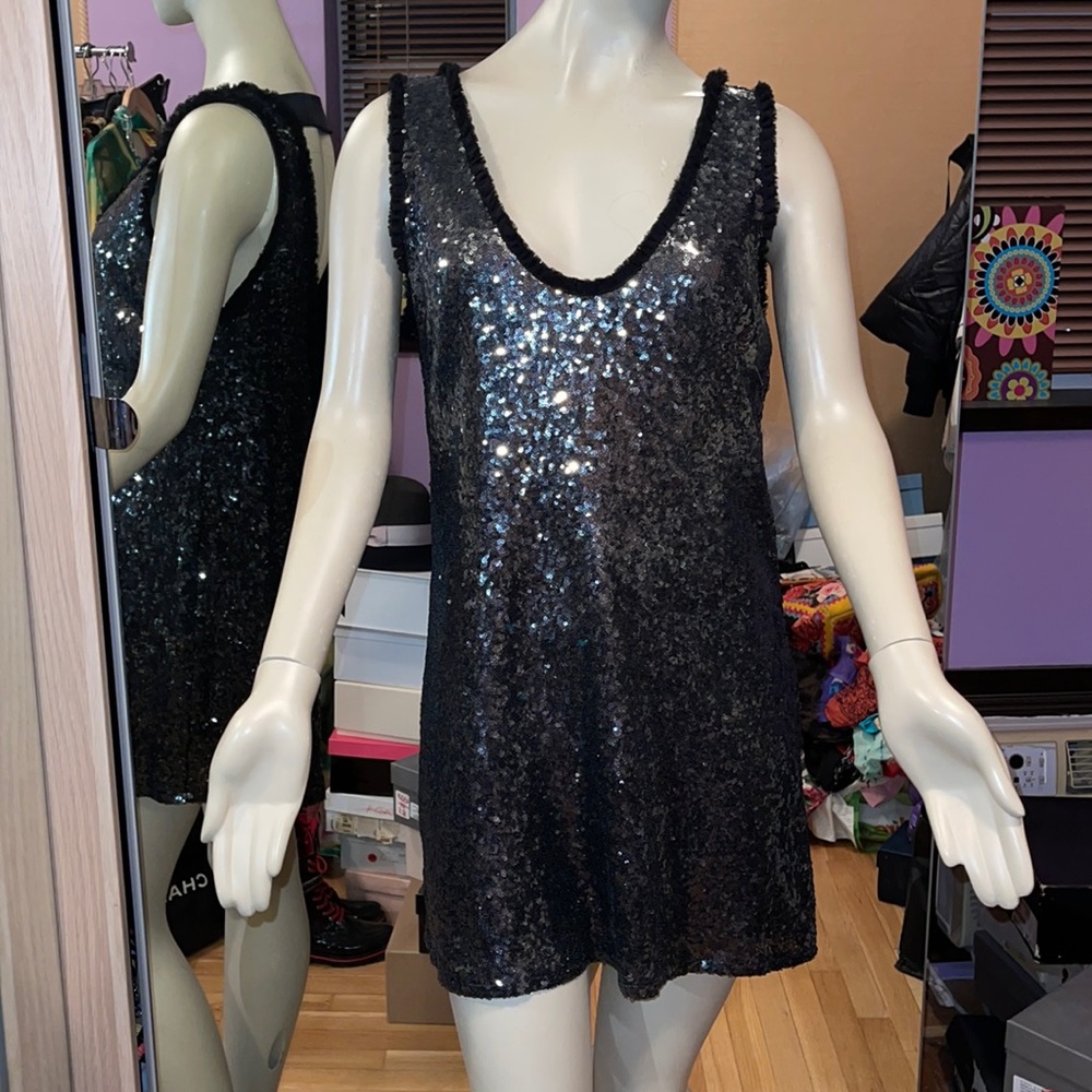 NWT Zara woman mini black sequin dress M